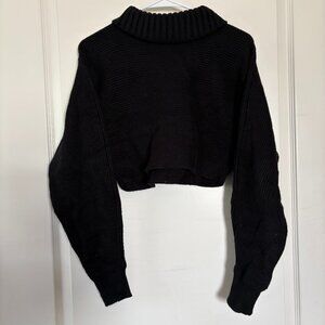 Turtle neck cropped sweater